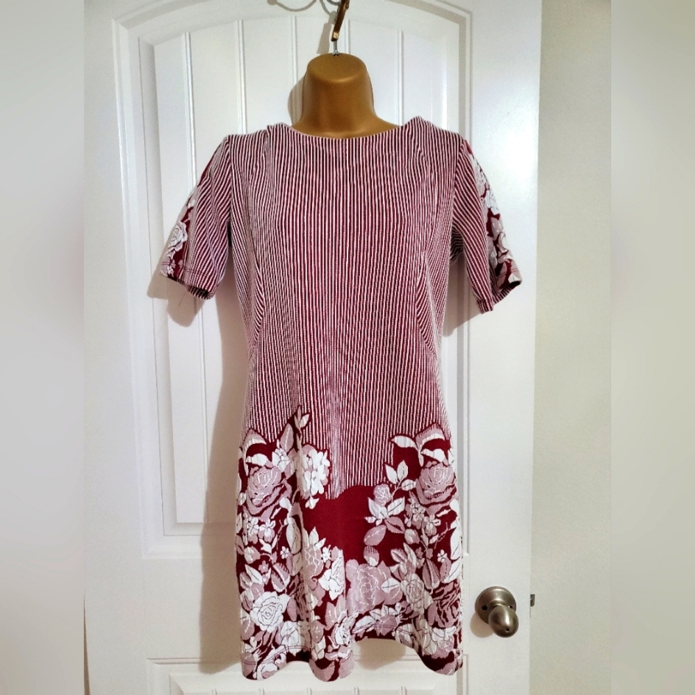 Fitted floral